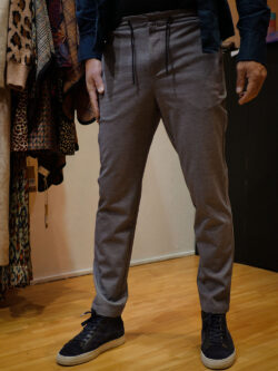 Pantalon Tapered Grey